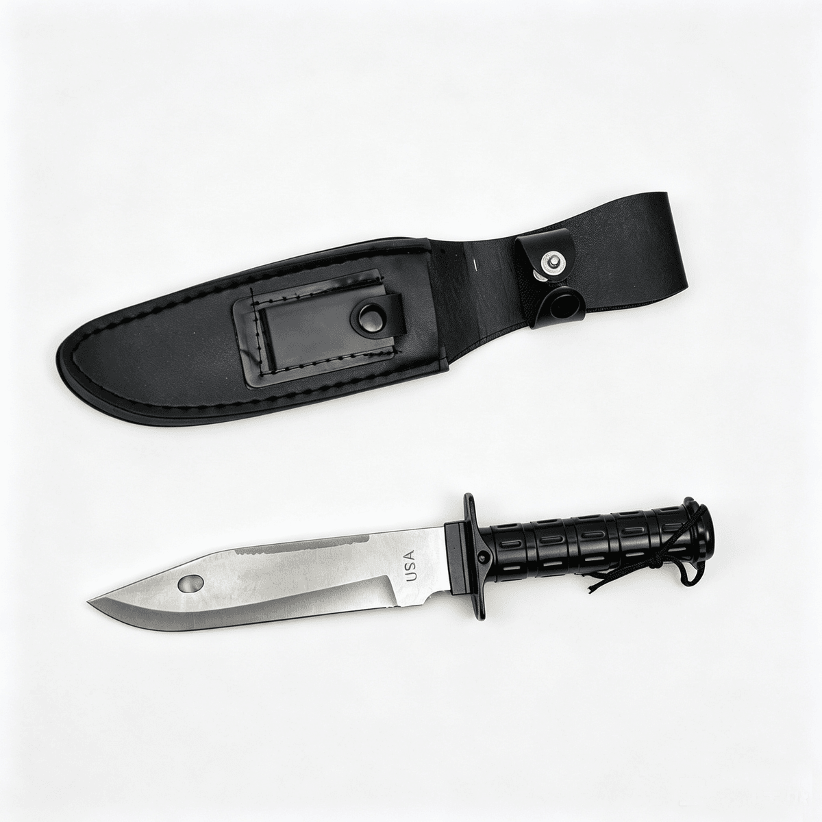 Heavy duty knife with leather sheath